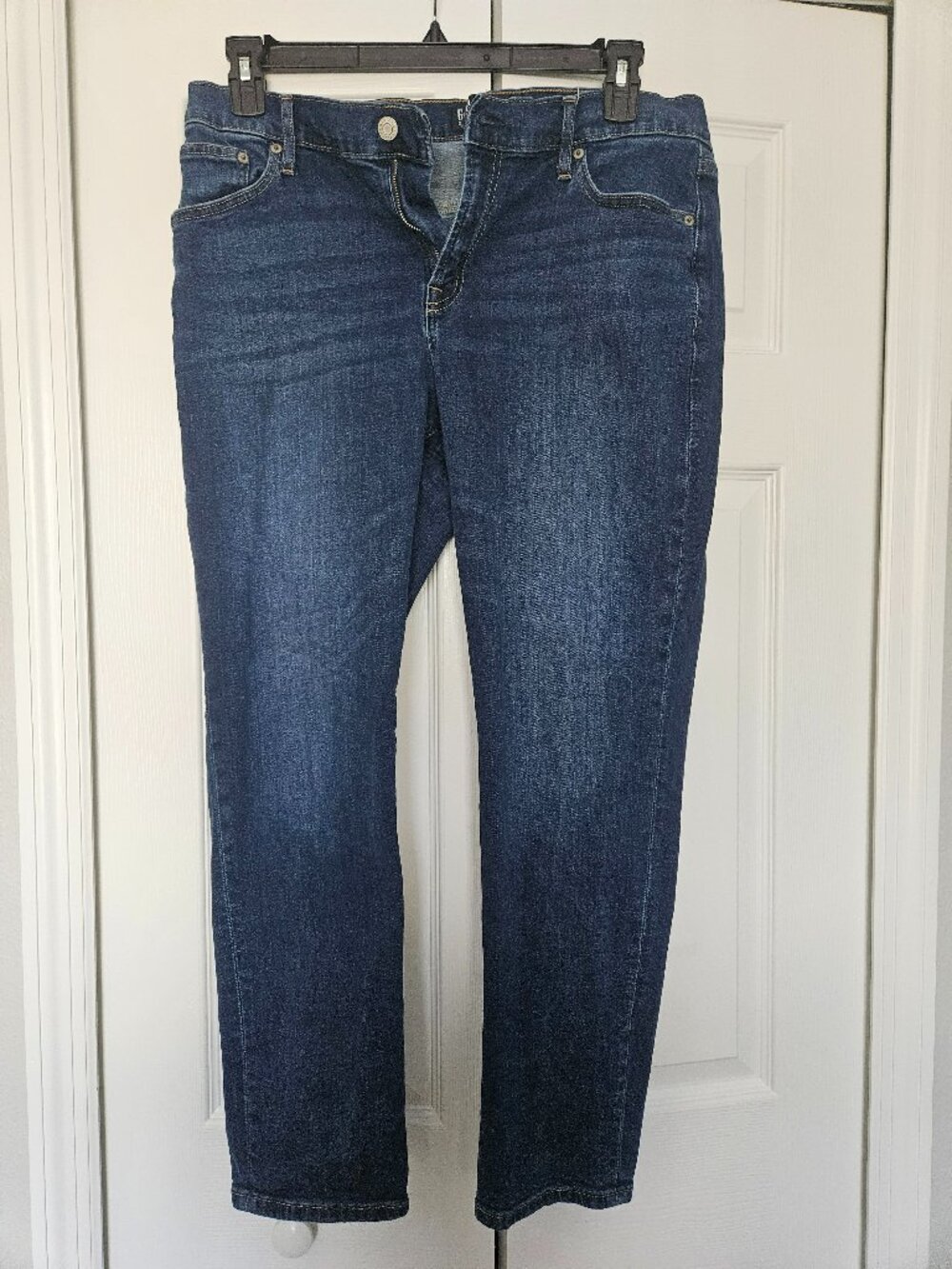 Comfortable Blue Girlfriend Jeans for Curves